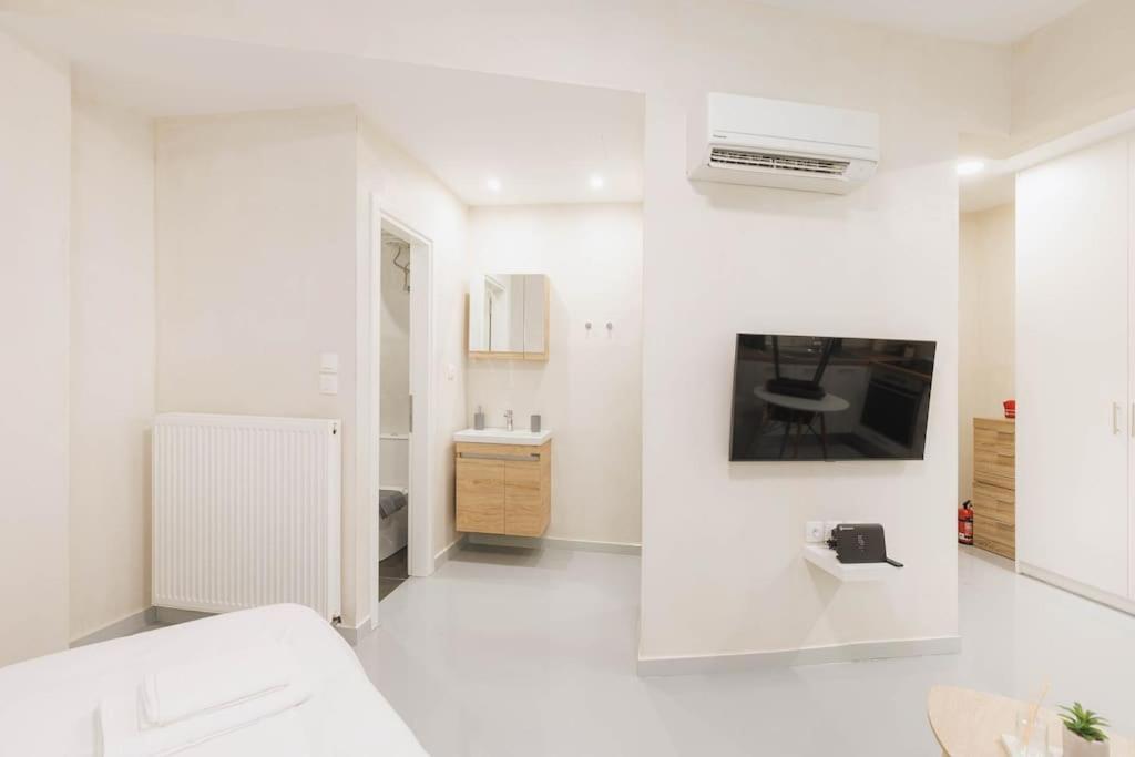 Modern Hiding Place In The Heart Of 아테네 외부 사진