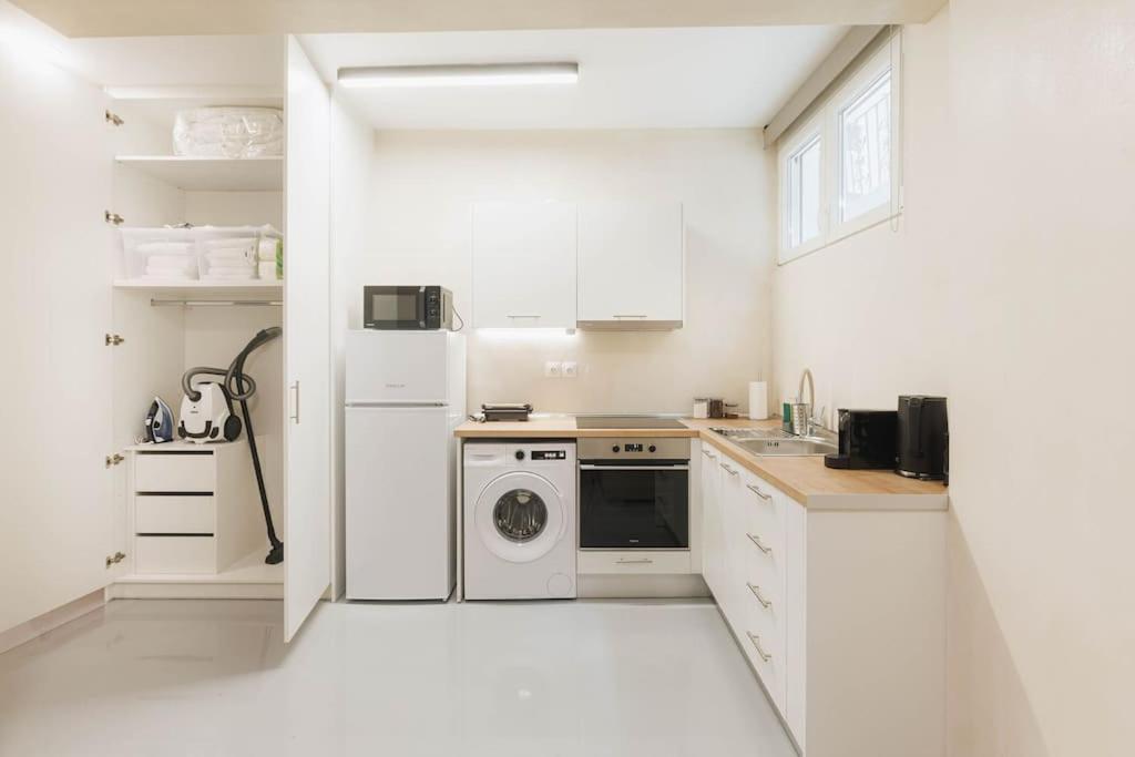 Modern Hiding Place In The Heart Of 아테네 외부 사진